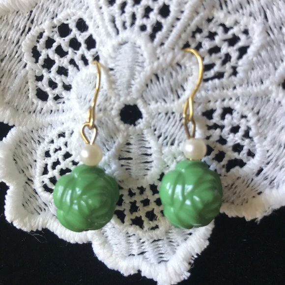 Green Floral Earrings, NWOT - Picture 3 of 5